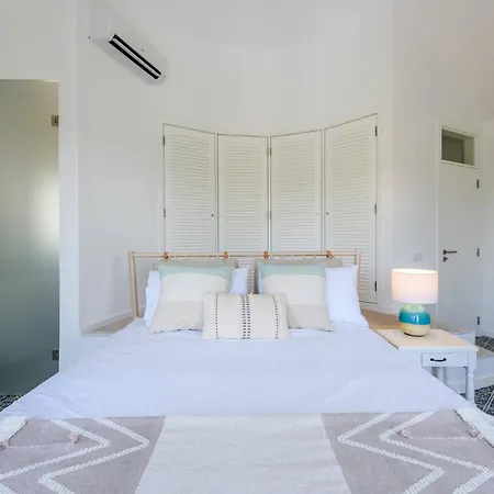 Casa Dos Sonhos, Vale Do Lobo